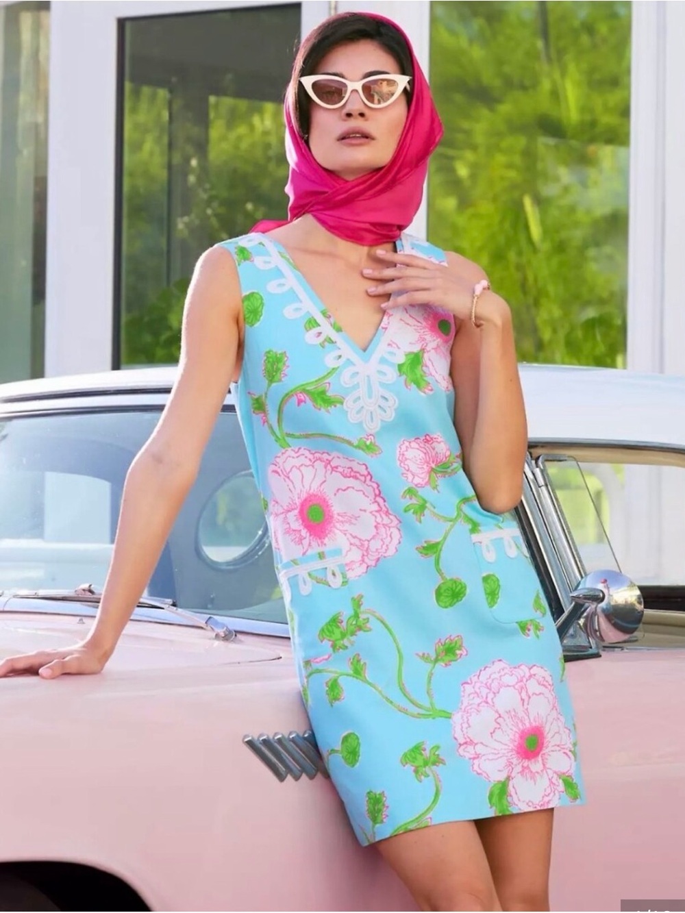 Lilly Pulitzer NWT Sidonie Stretch Shift dress. Print-Bursting Blooms